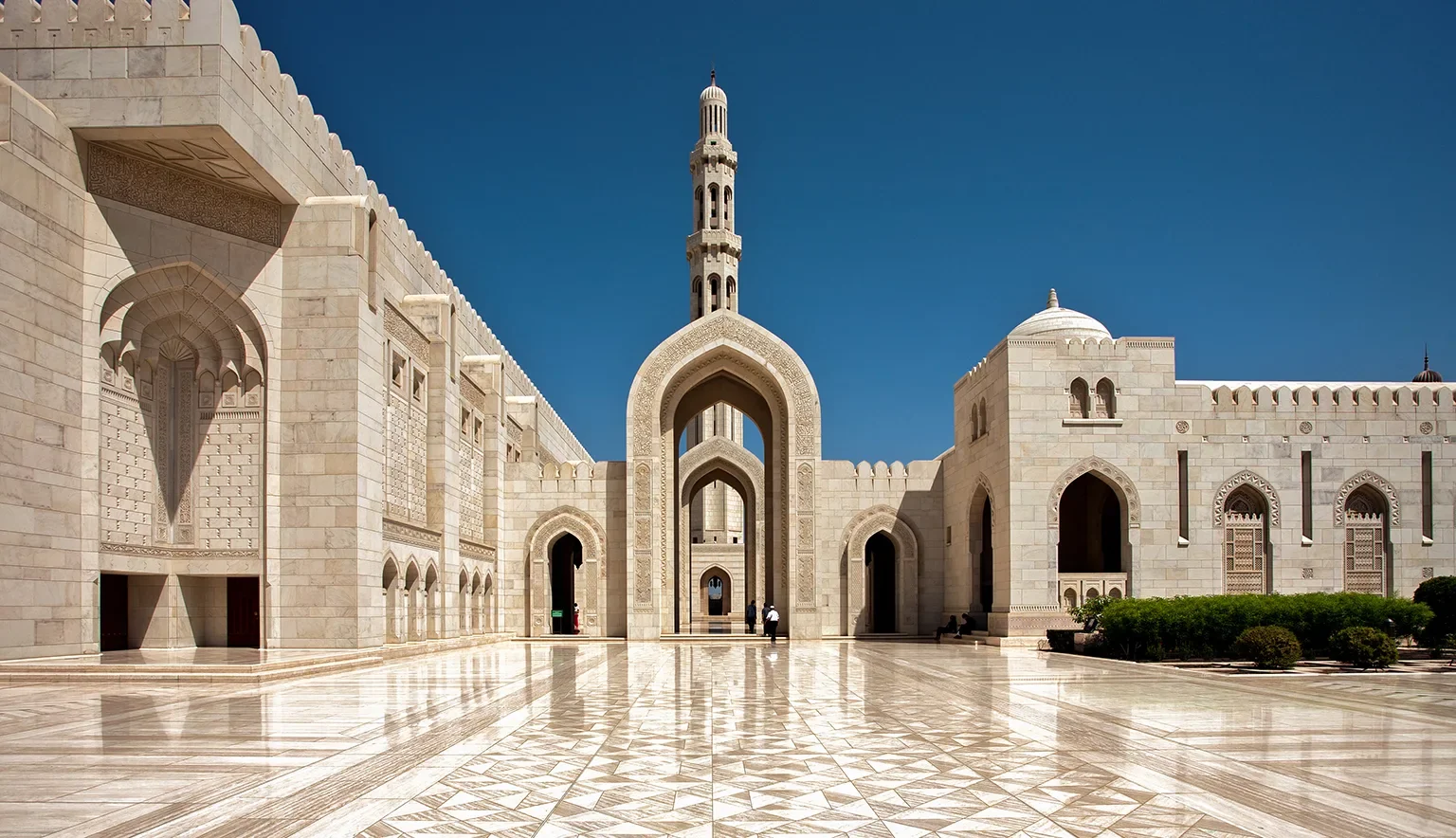 Oman - Velika džamija sultana Qaboosa u Muskatu